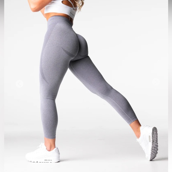 Two pairs of NVGTN contour leggings - S - great condition - Picture 2 of 5